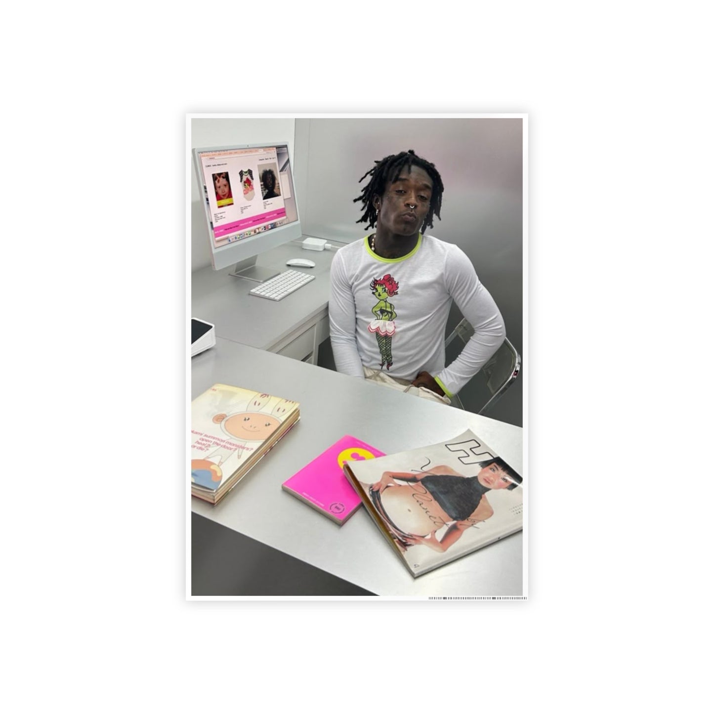 OFFICE JOB UZI POSTER